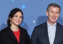 Ayuso evita el choque con Feijóo por el sistema de primarias en el PP