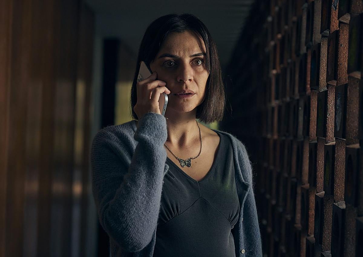 Imagen secundaria 1 - «Desde que hay móviles con cámara, la Virgen no se aparece; creo más en los extraterrestres»