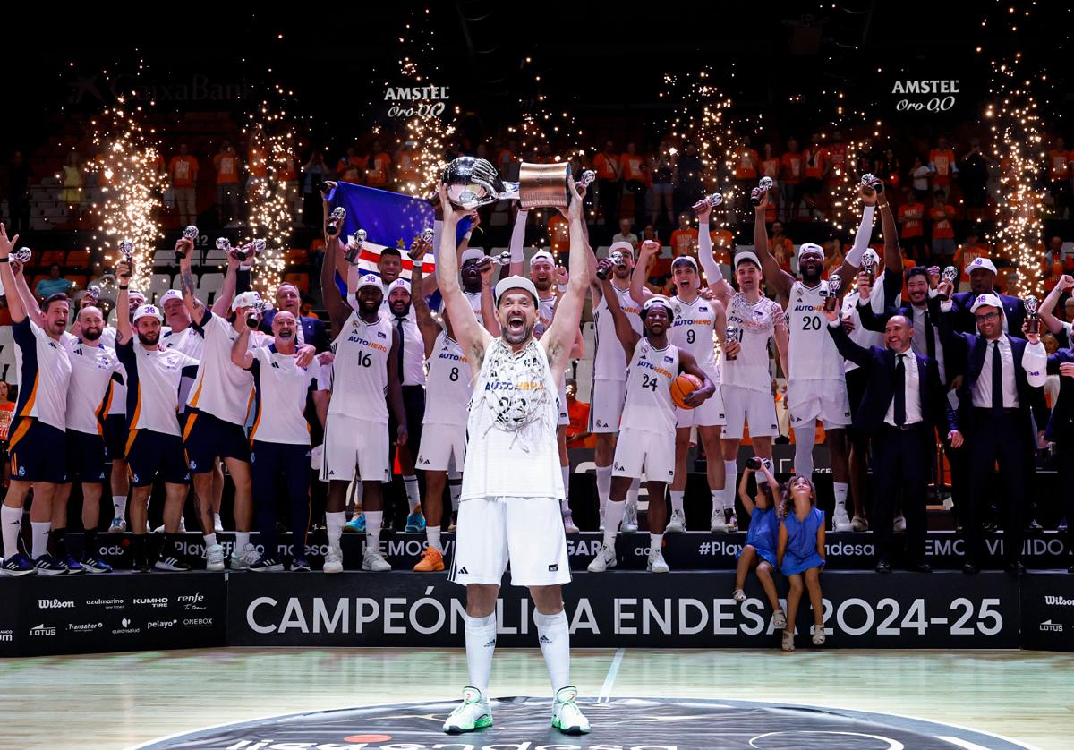El Real Madrid retiene la corona ACB por la vía...