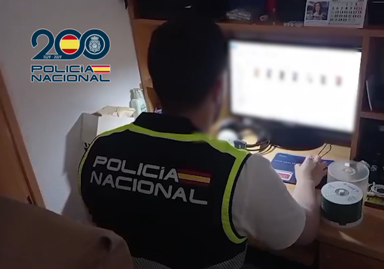 Un exmilitar y un profesor de secundaria, entre los 61 detenidos por la Policía por pornografía infantil