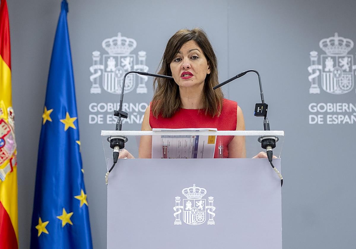 La ministra Sira Rego, tras su reunión con las comunidades autónomas.