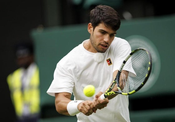 Carlos Alcaraz, preparando su estreno en Wimbledon.