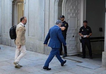 Cerdán dice que el dueño de Servinabar le ayudó en sus contactos con el PNV y Bildu