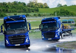 Camiones de transporte sometidos a pruebas de alto rendimiento en el centro de I+D de Michelin