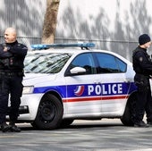 Agentes de la Policía francesa.