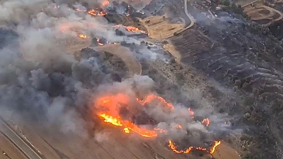 Dos muertos en el incendio de la comarca ilerdense de Segarra, ya estabilizado