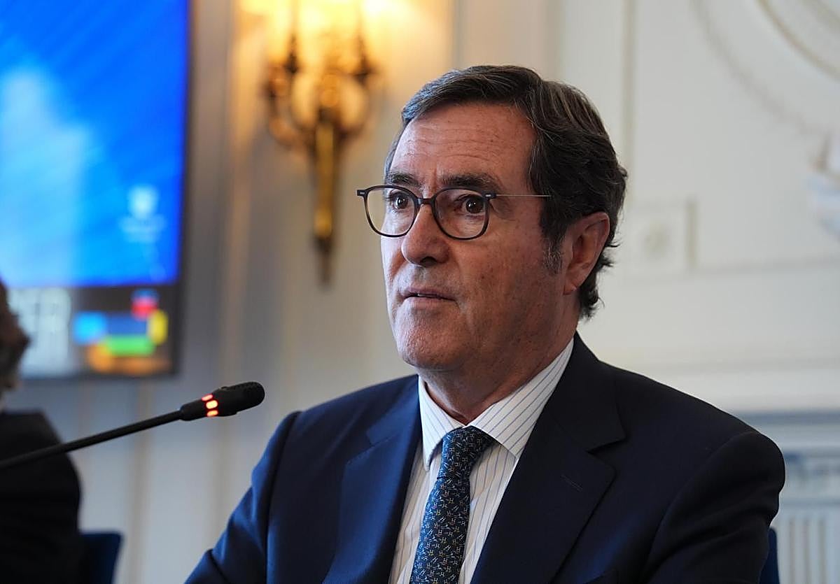 El presidente de CEOE, Antonio Garamendi.