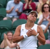 Jessica Bouzas celebra su victoria ante Sofia Kenin.