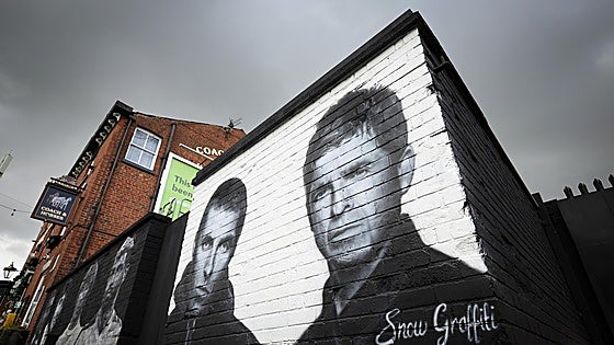 Oasis comienza hoy su colosal gira de reconciliación