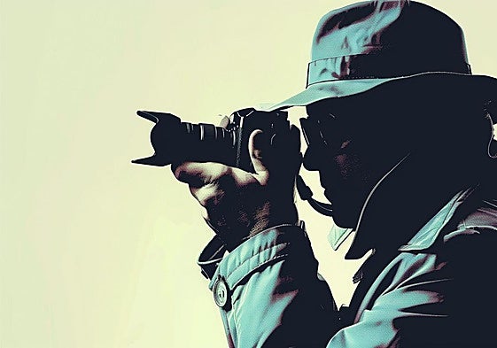 Así trabajan hoy en día los detectives