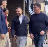 Francisco Salazar a las puertas de Ferraz en el comité federal celebrado por el PSOE en septiembre
