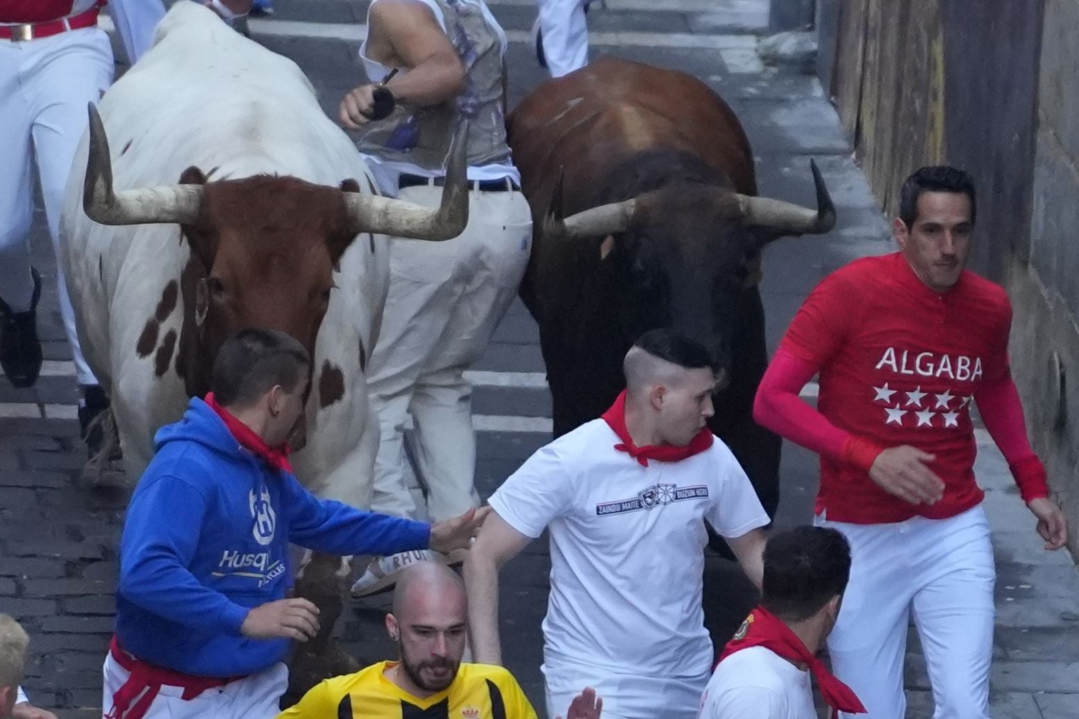 La carrera, que ha durado 5 minutos y 22 segundos, ha sido multitudinaria.