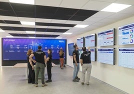 Interior de la Plant Connect donde se trabaja con 3 millones de datos recibidos cada minuto gracias a la IA