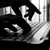 Detienen en Italia a un informático chino acusado de robar información sobre la vacuna contra el covid