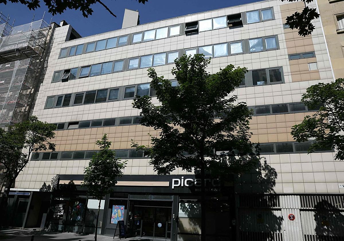 Sede de Agrupación Nacional en París.