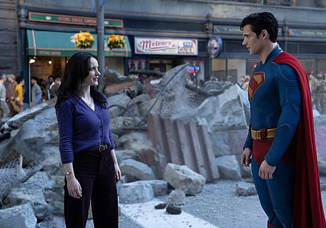 Rachel Brosnahan y David Corenswet, Lois Lane y Superman en la nueva 'Superman'.