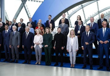 Zelenski logra 10.000 millones para la reconstrucción de Ucrania