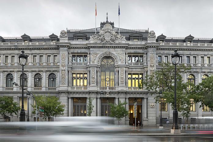 Facjada del Banco de España.