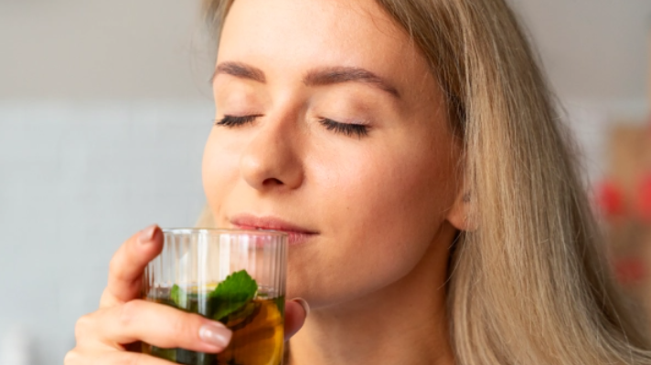 Las 10 infusiones efecto vientre plano para unas digestiones más ligeras