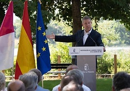 Page alerta contra un sistema de financiación en el que «las comunidades repartan y el Estado mendigue»