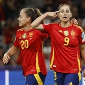 Esther González celebra uno de sus cuatro goles en la Eurocopa.