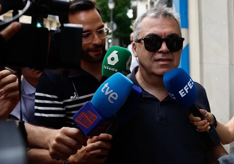 Santos Cerdán