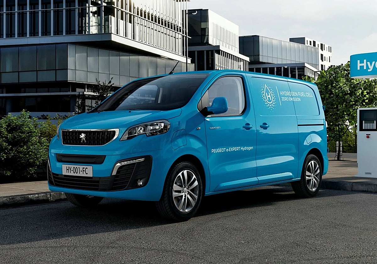 Stellantis preparó su gama de comerciales para circular con hidrógeno.