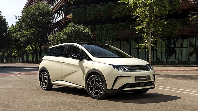 El BYD DOLPHIN sube el listón: ahora más tecnológico, más equipado y con mayor potencia de carga