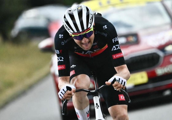 El belga Wellens consigue la quinta etapa para el UAE en el Tour, tras las cuatro de Pogacar