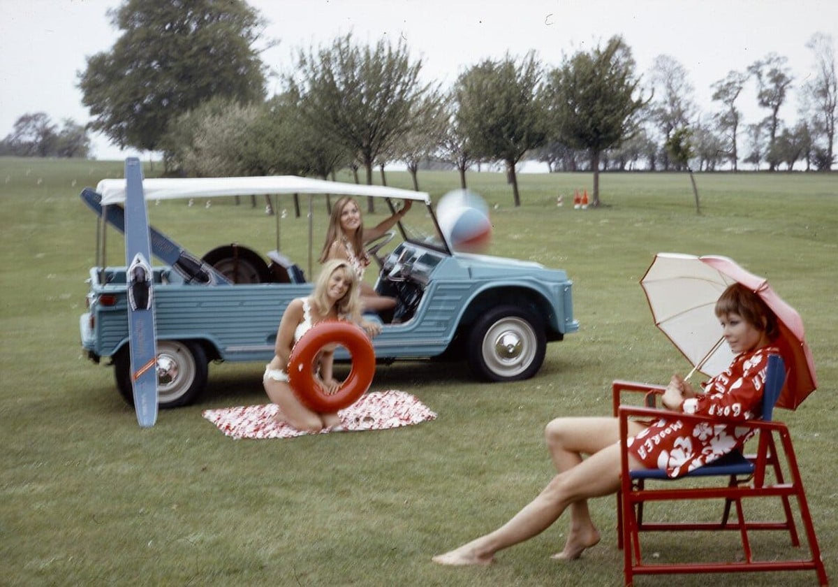 In May 1968, at the Deauville golf course, the Citroën Méhari was presented to the press.