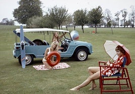 En mayo de 1968, en el campo de golf de Deauville, se presentó a la prensa el Citroën Méhari