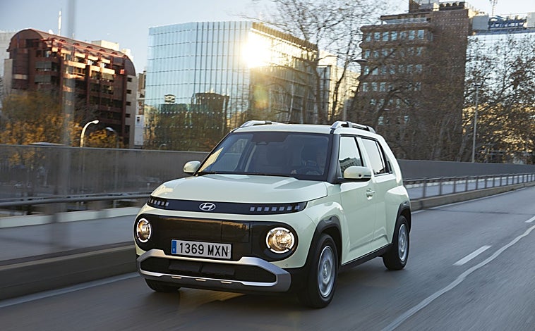 Imagen principal - Hyundai INSTER