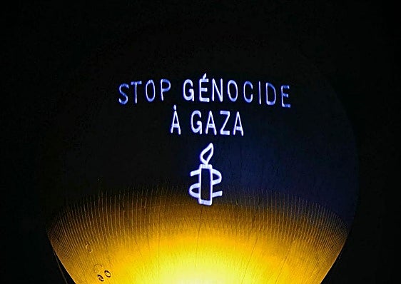 Israel aborda un barco de la Flotilla de la Libertad a unos 100 kilómetros de Gaza