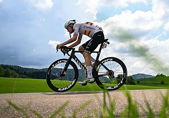 Iván Romeo, durante la vigésima etapa del Tour.