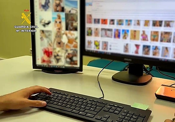 El menor investigado utilizaba la IA para modificar imágenes reales de compañeras para que aparecieran desnudas.