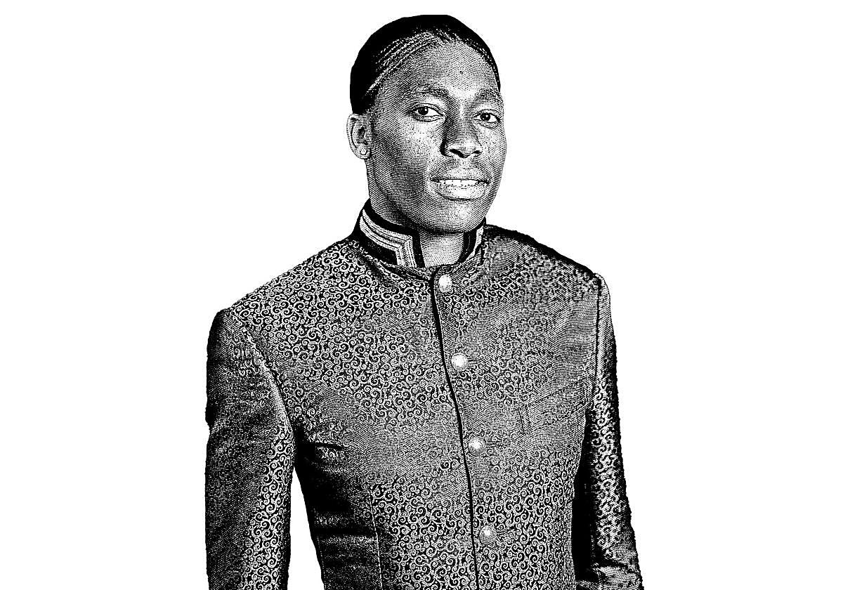 Caster destacó pronto por sus facultades para jugar al fútbol y practicar atletismo.