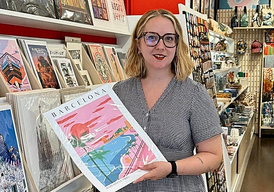 Núria Cienfuegos, responsable de la tienda Artgaudí.