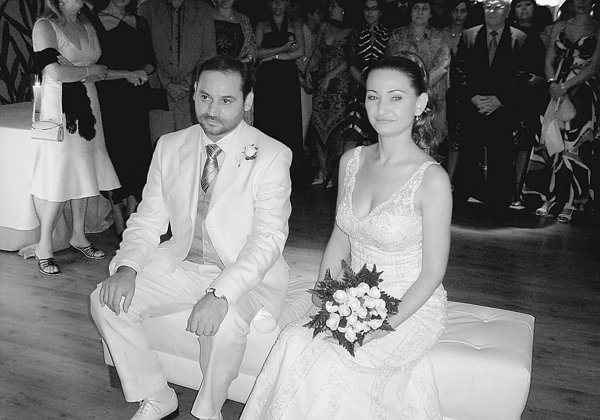 José Luis Ábalos y Carolina Perles en su boda, en una foto del sumario del 'caso Koldo'