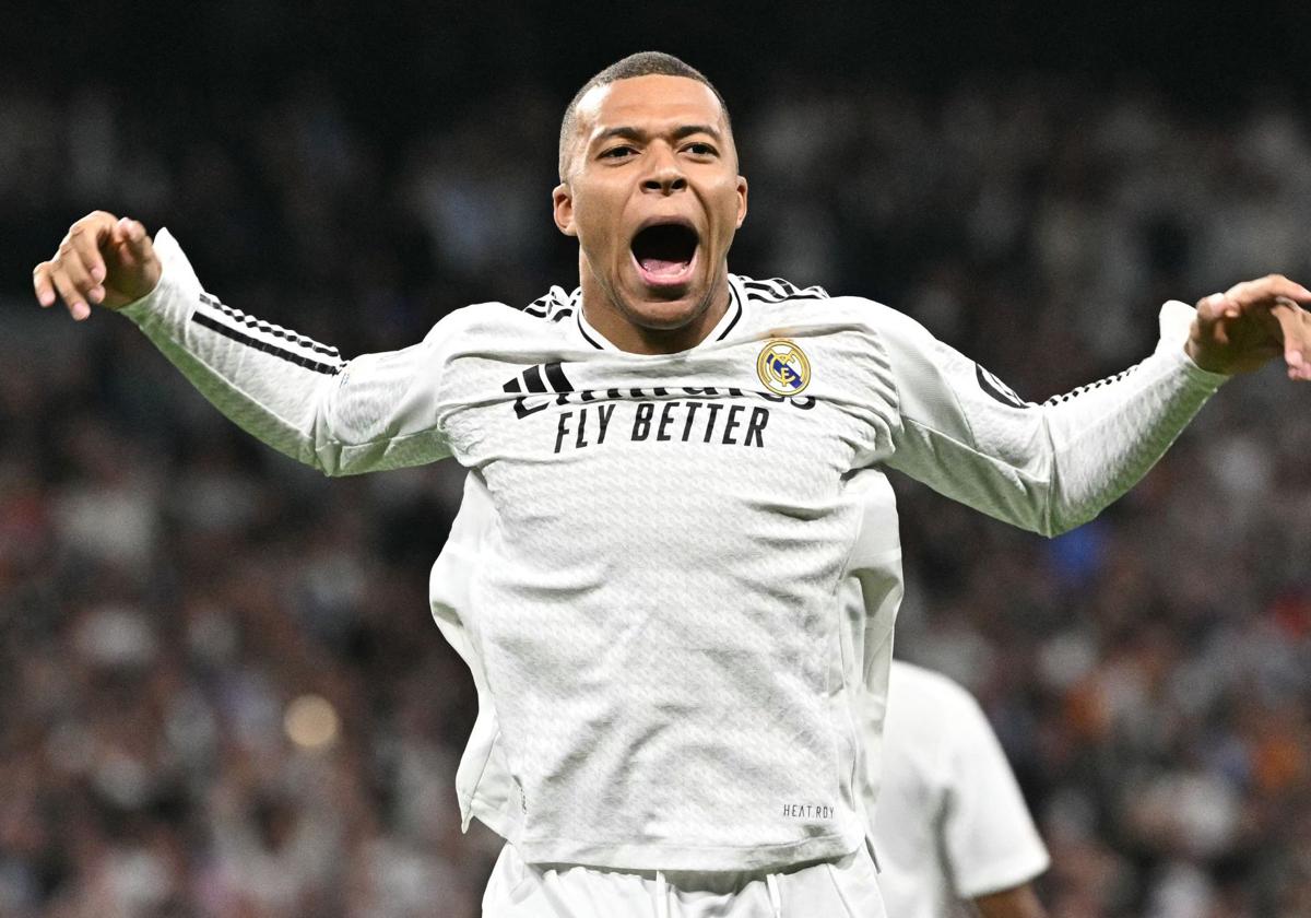 Kylian Mbappé, celebrando un gol durante su primera temporada en el Real Madrid.