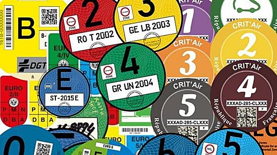 Distintivos medioambientales: atención a las Zonas de Bajas Emisiones si viajas por Europa