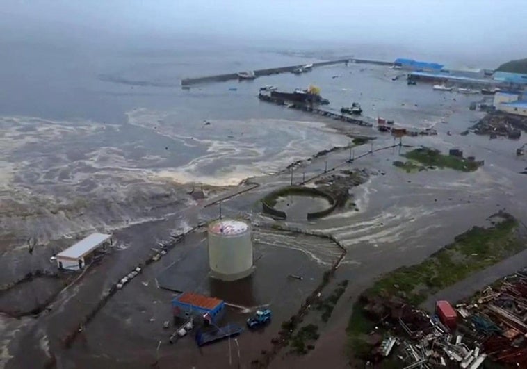 Severo-Kurlisk, la ciudad rusa más próxima al terremoto, ha sufrido graves inundaciones.