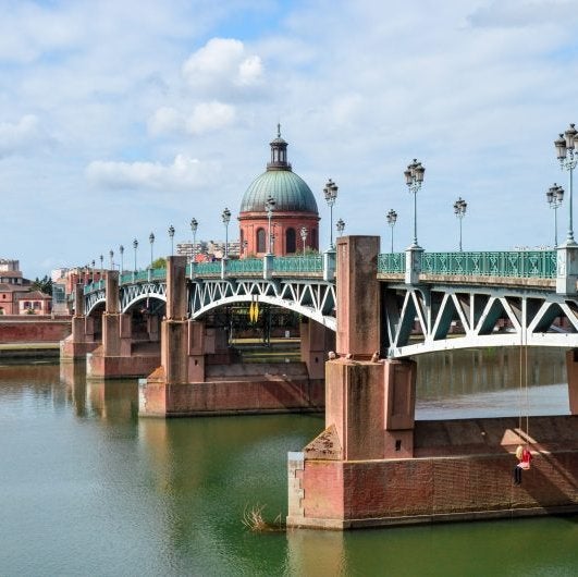 Lo llaman el pequeño París: esta es la ciudad con más glamour del sur de Francia