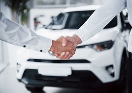 Quinto mes consecutivo en torno a las 100.000 ventas que se traduce en 708.139 entregas en 2025, un 14,3% más que en el mismo período de 2024