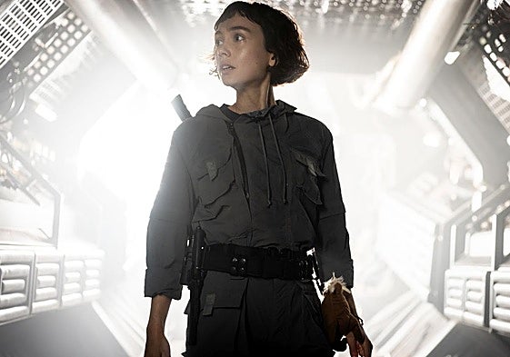 Sydney Chandler, en un fotograma de 'Alien: planeta Tierra'.