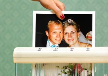 'Benching', 'ghosting', 'love bombing'... así son los comportamientos tóxicos en la era del amor 'a primer match'