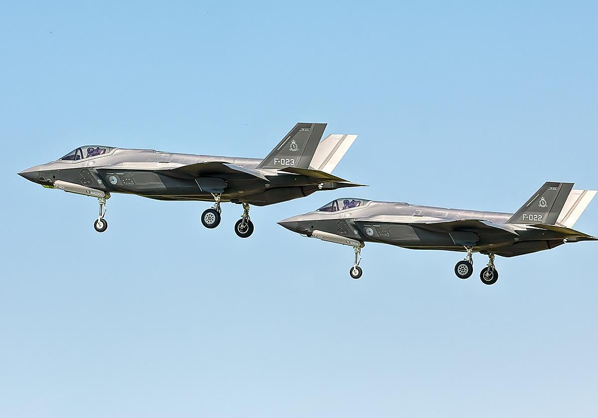 Areonave F35 en pleno vuelo.