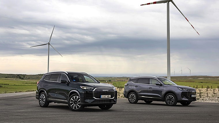 Dos de los modelos de la gama Ebro