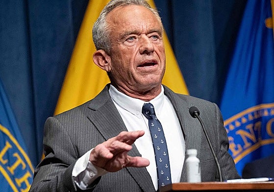 «No creo que la gente deba seguir mis consejos, ni siquiera los consejos médicos», ha llegado a declarar Robert Kennedy Jr.