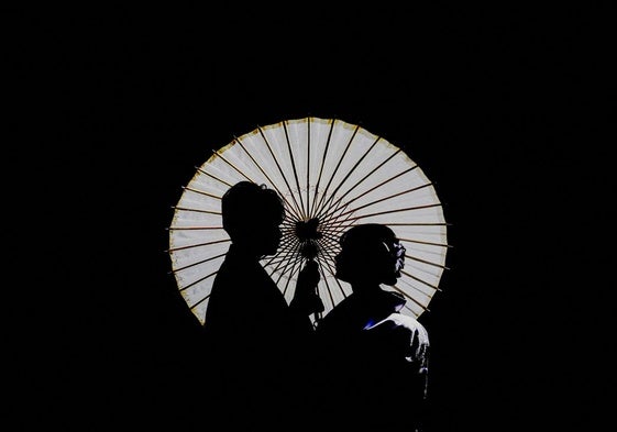 Cada vez los japoneses se casan menos.