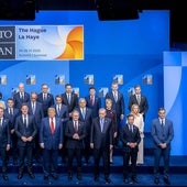 Pedro Sánchez, ligeramente apartado en la última cumbre de la OTAN